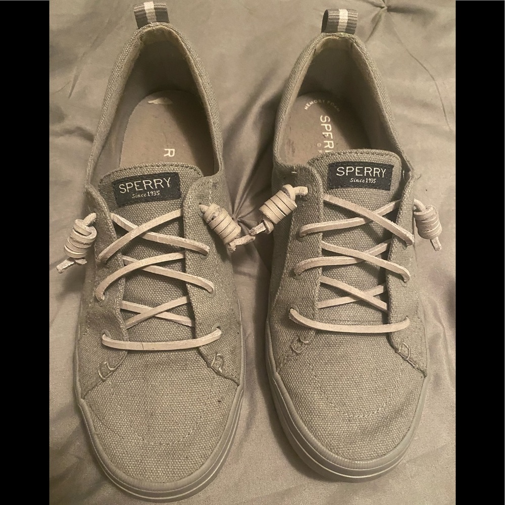 Sperry’s gray shoes